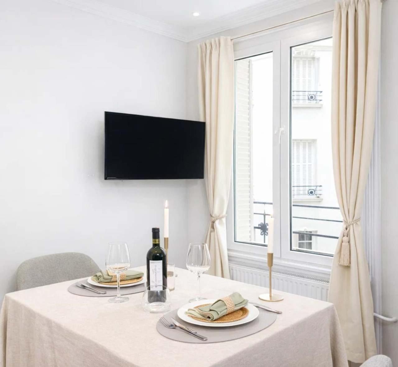 Montparnasse Apartment *